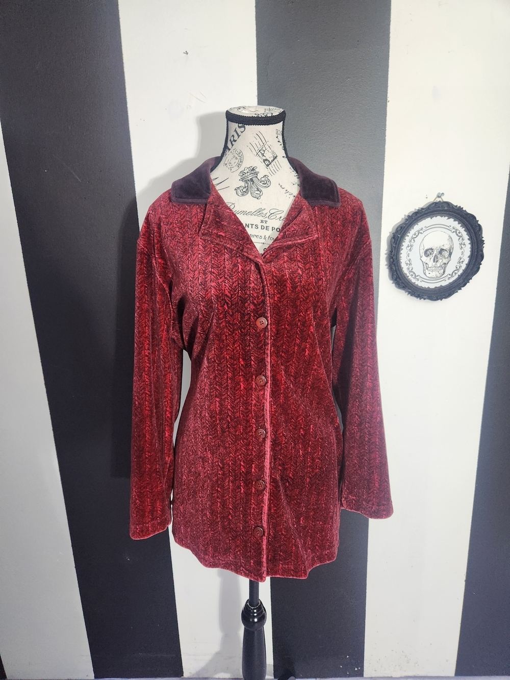 Vampy Velvet Blazer Top
